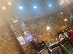 -哈尔滨烧烤·山河村铁锅炖(交大店)