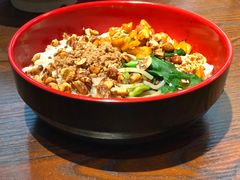 -爆炸头阿姨小四川正宗川味小吃(无任何分店)
