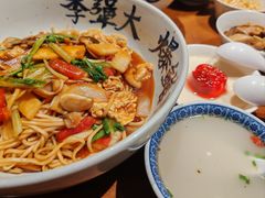 -李犟大爆鳝面·手工蟹黄包(湖滨西湖店)
