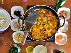 春川炒鸡排-亲昵春川鸡排(韩国美食街店)