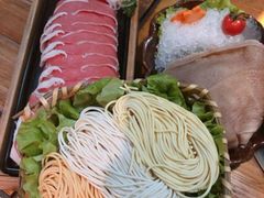 -湊湊火锅·茶憩(新中关购物中心店)