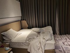 -大连星海皇冠假日酒店