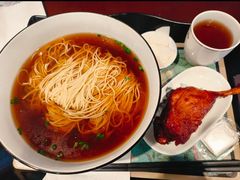 -百年老字号·观振兴蟹黄面·三虾面·苏式面(观前街富仁坊巷店)