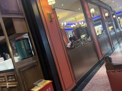 -新白鹿餐厅(百联中环店)