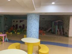 -乐悠游亲子游泳俱乐部