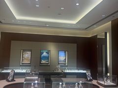 -亨吉利世界名表中心(群光店)