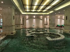 -大连金石滩绿发温泉假日酒店