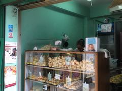 面包甜点陈列柜-菲律宾面包(宝发大厦店)