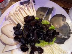 -唇辣号重庆老火锅(燕郊鑫乐汇店)