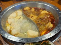 -东巴婆婆云南鱼豆花火锅(大东门店)