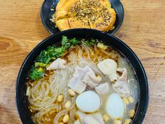 -青石桥老瓦房肥肠粉总店(青石桥总店)