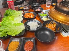 -肉甲韩国木炭烤肉(新壹街1店)