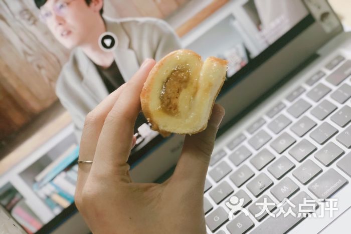 泸溪河桃酥肉松卷图片 - 第9张