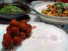 杨梅丸子-半勺·新徽菜(银泰城店)