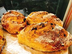 核桃葡萄裸麦面包-多乐之日(五道口店)