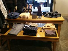 -Massimo Dutti(曲江银泰店)
