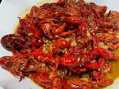 蒜蓉龙虾-指爱龙虾(金杨路总店)