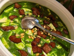 雪花牛肉绿麻婆豆腐-桂满陇·海市蜃楼·黑金(国金店)