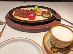 -阿妮叶李(光谷世界城店)