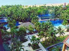 -三亚湾海居铂尔曼度假酒店