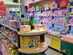 零售区-良品铺子(宝安天虹购物中心店)