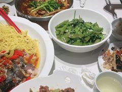 -老长沙湘菜馆(凤凰路店)