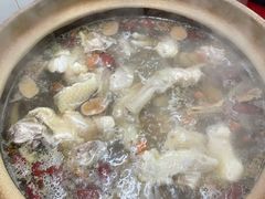 -威邵鸡煲(西华路总店)
