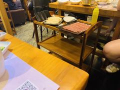 -唯成•韩国炭火烤肉 유성고기