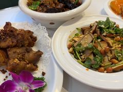 -刘胖子家常菜·蹄花焖藕(中南店)