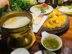 -慢丽江·云南野生菌土鸡锅(付家庄店)