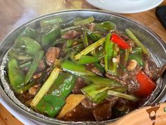 -御霞苑泥烩鸡休闲农庄