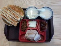 熏肉大饼双人餐-李连贵熏肉大饼(金隅嘉品Mall店)