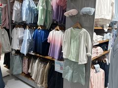 -优衣库(北京万柳华联购物中心店)