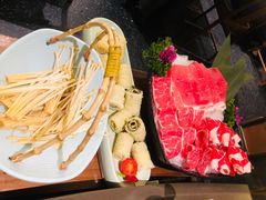 -捞王锅物料理(上海世茂广场店)