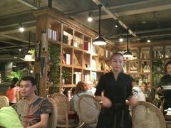 -屋顶花园餐厅(步行街老地王大厦店)