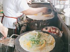 -正宗杂粮煎饼香软鸡蛋饼