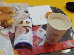 -麦当劳(石坝服务区店)
