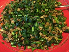 蚬肉生菜包-沙龙酒家