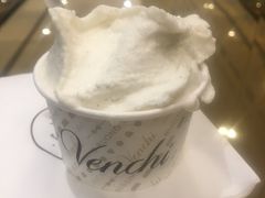 -VENCHI 闻绮(北京国贸商城店)