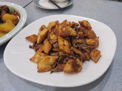 馕丁炒肉-汗腾格里·风味餐厅(新疆驻京办店)