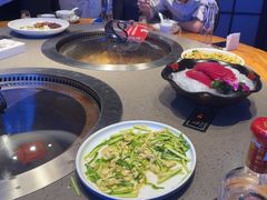 -山河屯铁锅炖·非遗东北菜(南山店)