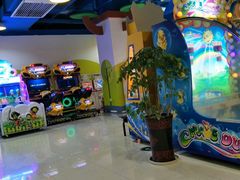 -酷洛小镇(步步高新天地购物广场店)