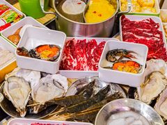 -杨老板·海鲜集市火锅·鲜切牛肉(中防万宝店)