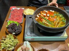 -黔有有贵州酸汤夺夺粉火锅(五味十字店)