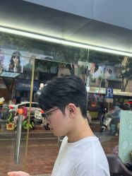 点击看大图 -藤野造型专业烫染接发