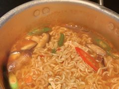 -嘿嘟嘟·肋条烧肉放题(爱融荟城店)