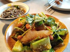 -鸣记脆皮烤鱼·海鲜烤鱼(三八广场店)