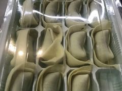 生菜肉馄饨-朱新年·苏式汤团·面点(北寺塔店)