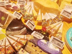 -blt精品超市(高德置地冬广场店)