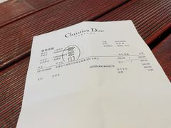 -Dior迪奥(上海世茂广场店)